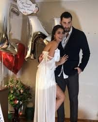 Ezgi Avcı ve basketbolcu Nemanja Djurisic evlendi