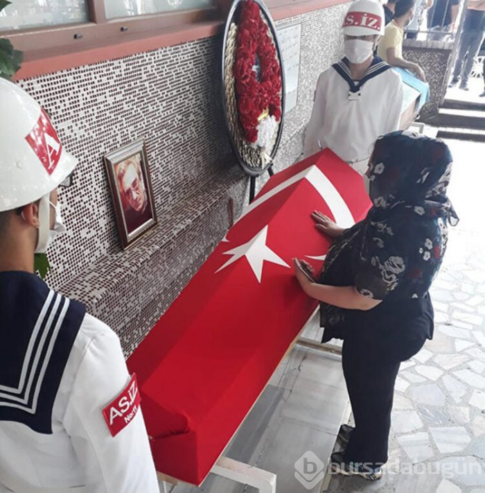 Usta sanatçı Ayhan Tanrıver hayatını kaybetti