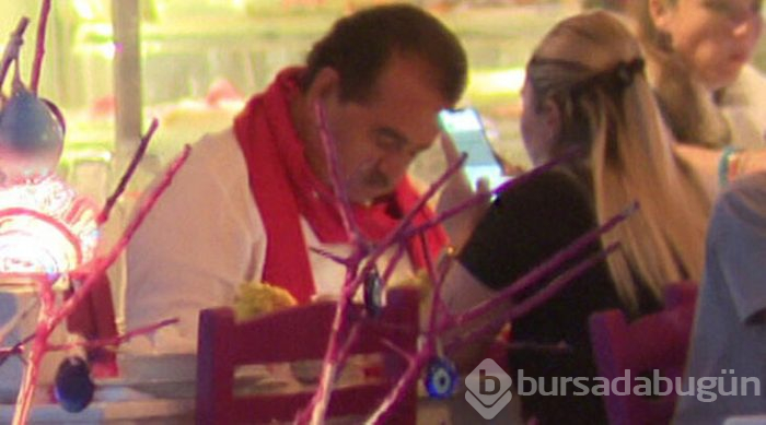 Korumalar, İbrahim Tatlıses'e siper oldu