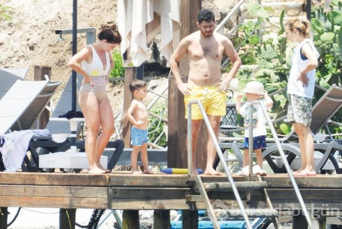 Pelin Karahan ailesi ile tatilde