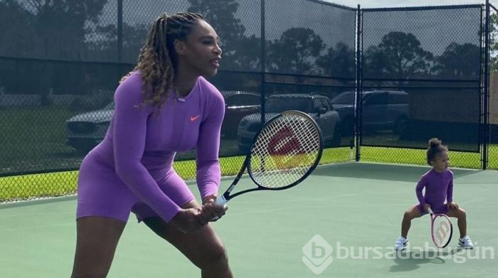 Serena Williams, bu kez korta kızıyla çıktı