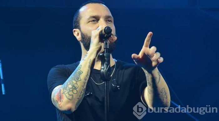 Berkay'a polis şoku! Konser olaylı bitti