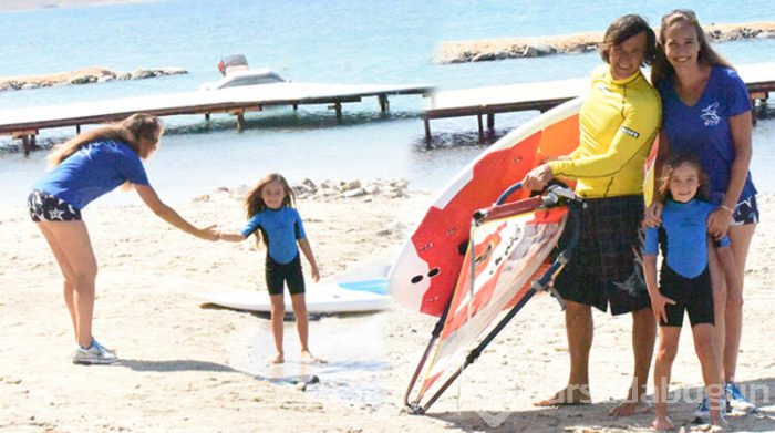 Çağla Kubat'ın kızı da sörfçü oldu