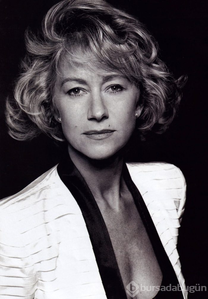 Helen Mirren, uçaktaki haliyle şaşırttı