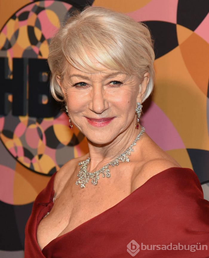 Helen Mirren, uçaktaki haliyle şaşırttı