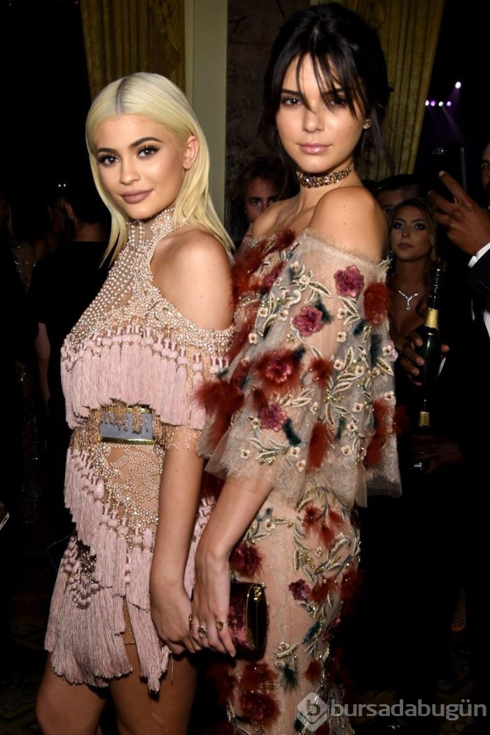 Kendall ve Kylie Jenner'dan işçilerine para ödemedikleri suçlamasına yanıt