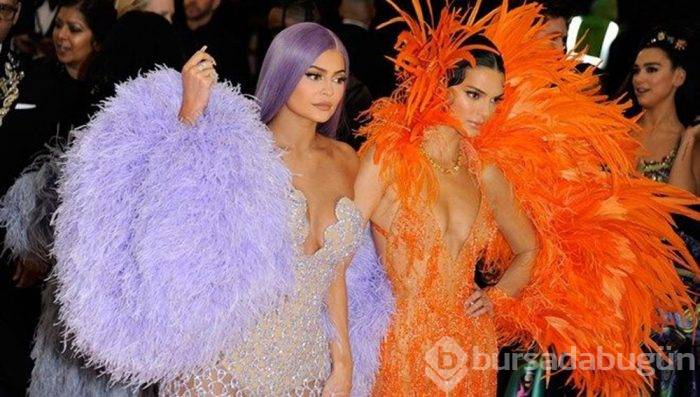 Kendall ve Kylie Jenner'dan işçilerine para ödemedikleri suçlamasına yanıt