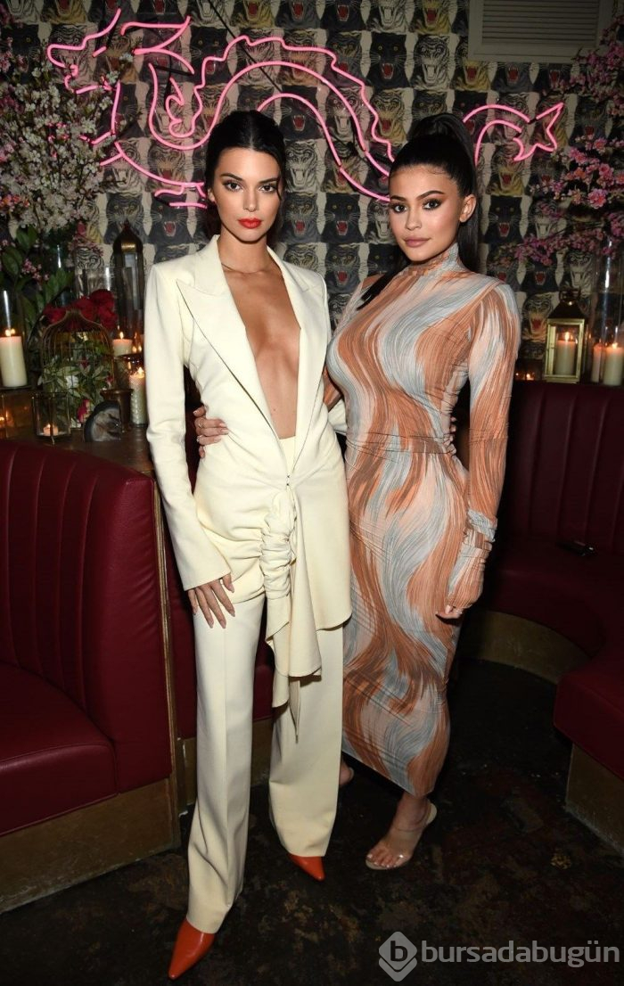 Kendall ve Kylie Jenner'dan işçilerine para ödemedikleri suçlamasına yanıt