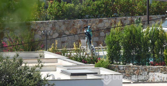 Burak Özçivit, Fahriye Evcen ve Karan'ın Bodrum tatili