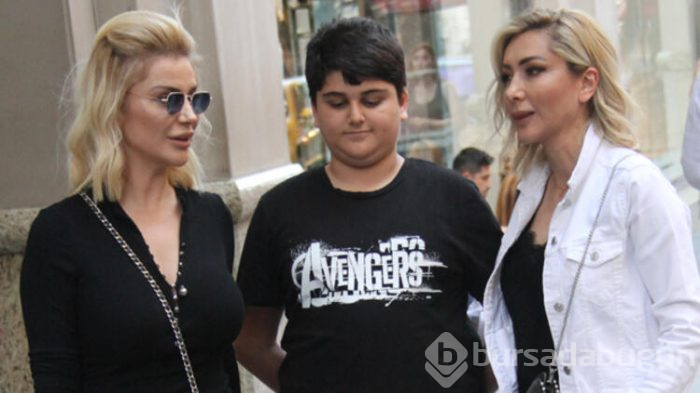Oğlu Cem Özer'in boyunu geçti