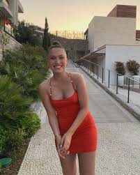 Duygu Özaslan'dan Photoshopsuz fotoğraflar sonrası açıklama geldi!