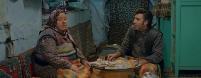 Tiyatro ve sinema oyuncusu Jale Aylanç, son yolculuğuna uğurlandı