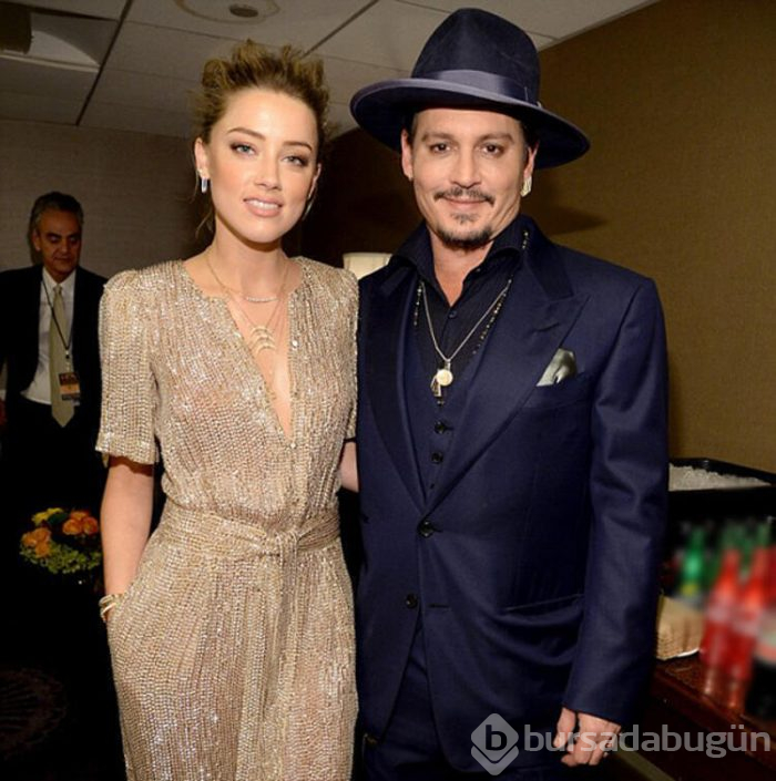 Şok iddia: Johnny Depp köpek gibi uluyarak Amber Heard'e saldırdı