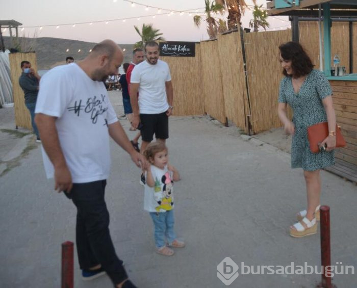 Ezgi Mola'dan 'evlilik' açıklaması