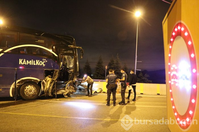 Bursa'da yolcu otobüsü devrildi! Ölü ve çok sayıda yaralı var