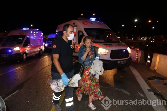 Bursa'da yolcu otobüsü devrildi! Ölü ve çok sayıda yaralı var