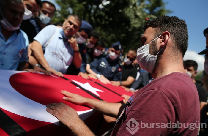 Şehit komiser yardımcısı, Bursa'da gözyaşlarıyla toprağa verildi