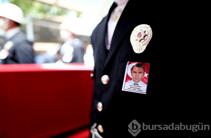 Şehit komiser yardımcısı, Bursa'da gözyaşlarıyla toprağa verildi