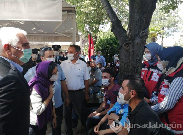 Şehit komiser yardımcısı, Bursa'da gözyaşlarıyla toprağa verildi