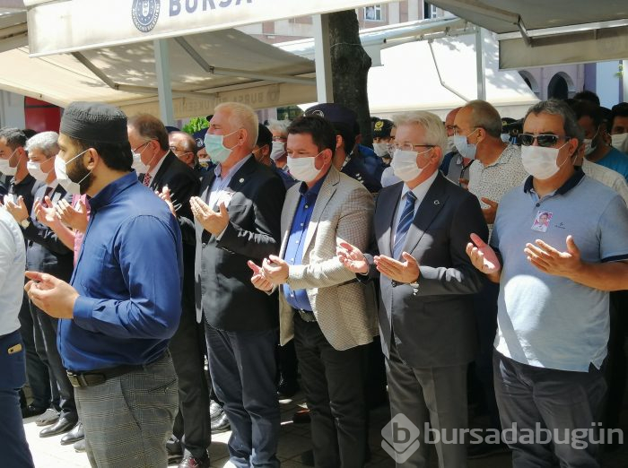 Şehit komiser yardımcısı, Bursa'da gözyaşlarıyla toprağa verildi