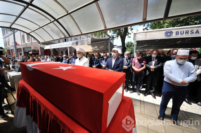 Şehit komiser yardımcısı, Bursa'da gözyaşlarıyla toprağa verildi