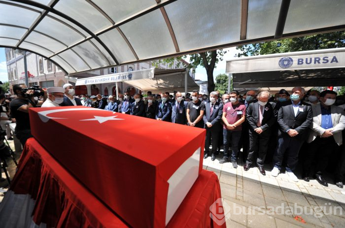 Şehit komiser yardımcısı, Bursa'da gözyaşlarıyla toprağa verildi