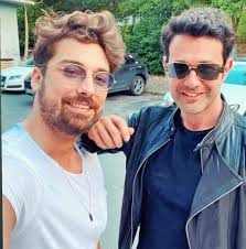 Keremcem: Göbeğimi içeri çekiyorum