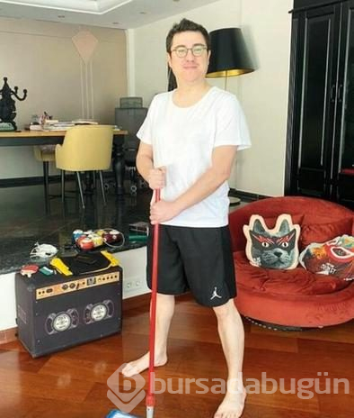 İbrahim Büyükak: Sanat için soyunduk