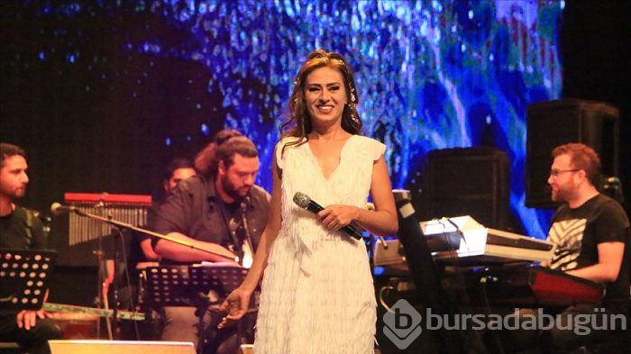 Yıldız Tilbe ikinci kez sahnede... Harbiye'nin Yıldız'ı!