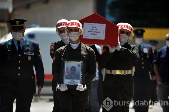 Bursa, şehidini son yolculuğuna uğurladı