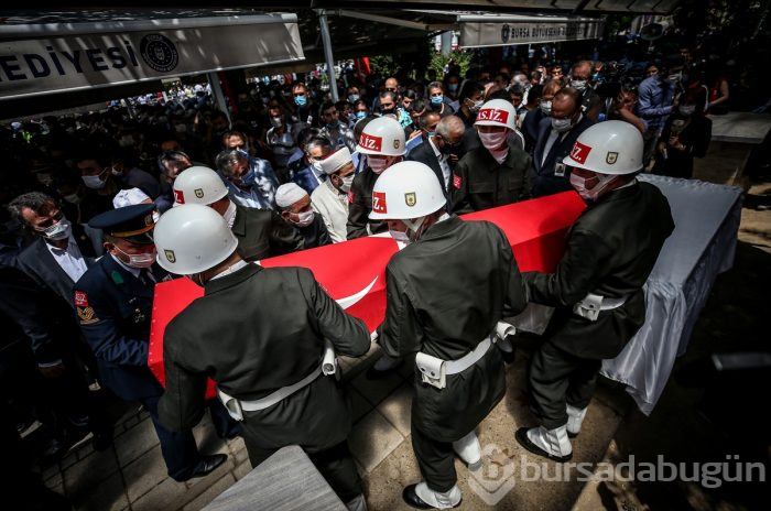 Bursa, şehidini son yolculuğuna uğurladı