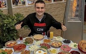 CZN Burak asker ocağında