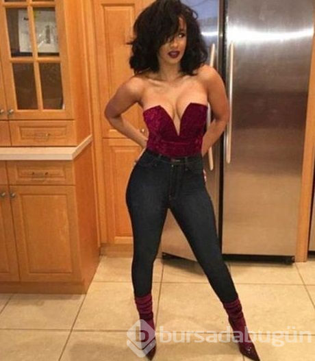 Cardi B'den Kösem Sultan yorumu: Düşmanlarını öldürmesi zaman alıyor