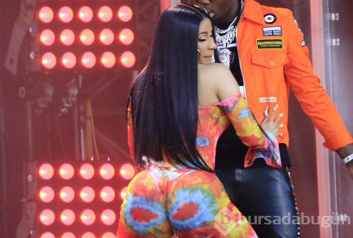 Cardi B'den Kösem Sultan yorumu: Düşmanlarını öldürmesi zaman alıyor