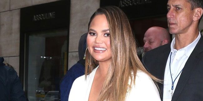 John Legend ve Chrissy Teigen'e Gaziantep'ten baklava gitti