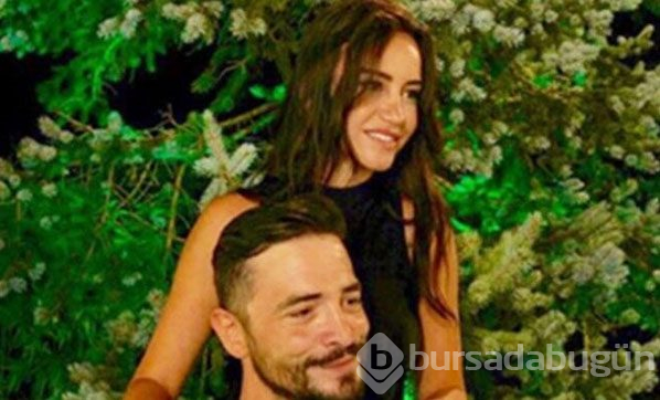 Çağla Gizem Çelik'ten sevgilisi Ahmet Kural'a kalpli mesaj
