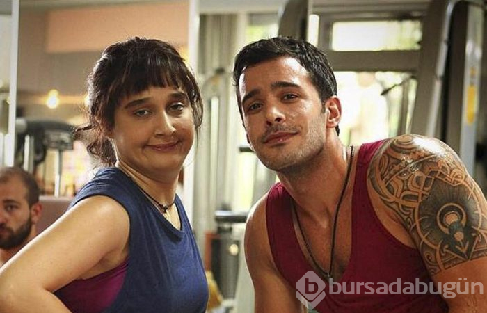 Gupse Özay, Barış Arduç'u öpmeye doyamadı