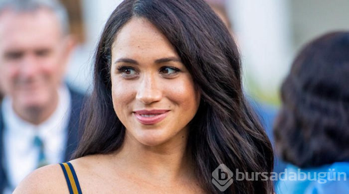 Meghan Markle bir kolye yüzünden azarlandı ve gözyaşlarına boğuldu
