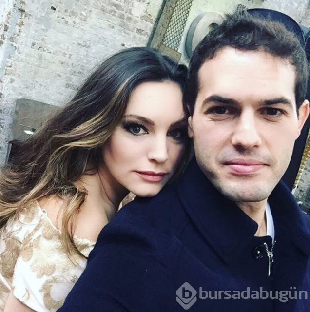 Kelly Brook ve Jeremy Parisi'nin tedbirli tatili
