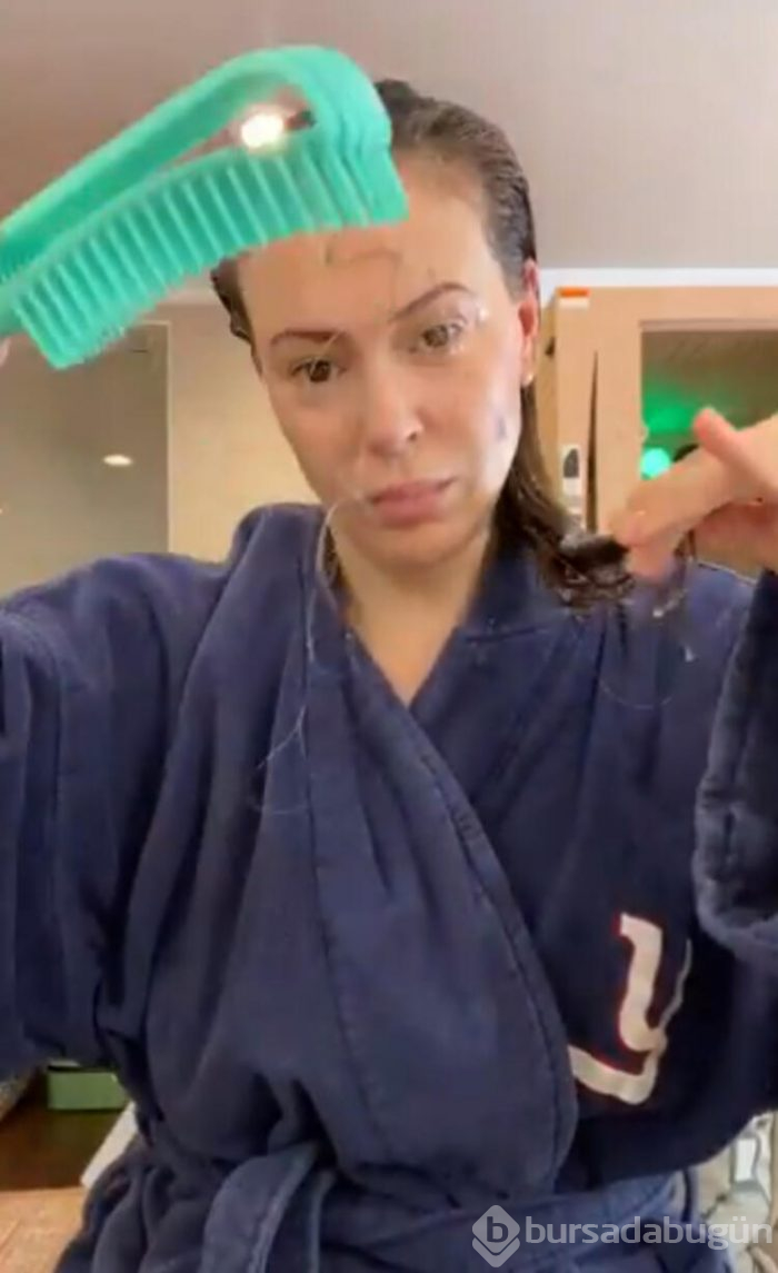 Alyssa Milano: Koronavirüs yüzünden saçlarım dökülüyor