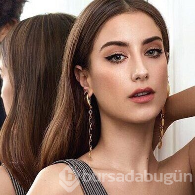 Enis Arıkan'dan Hazal Kaya paylaşımı