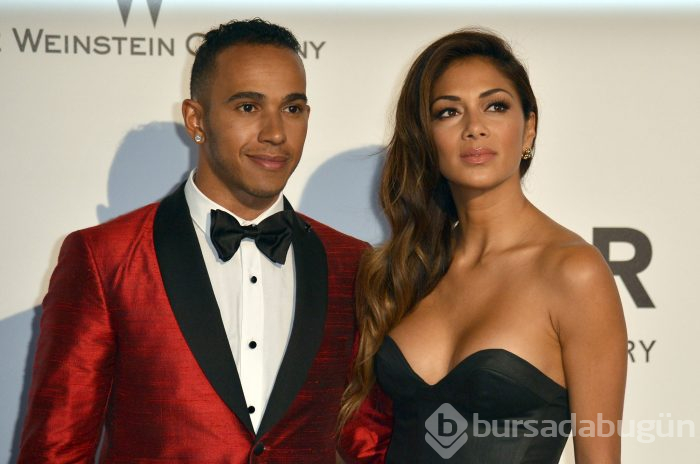 Nicole Scherzinger'in bitmeyen aşk tatili! Hamak keyfi yaptı
