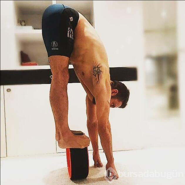 Harun Tan, yoga eğitmenliğine geri dönüyor
