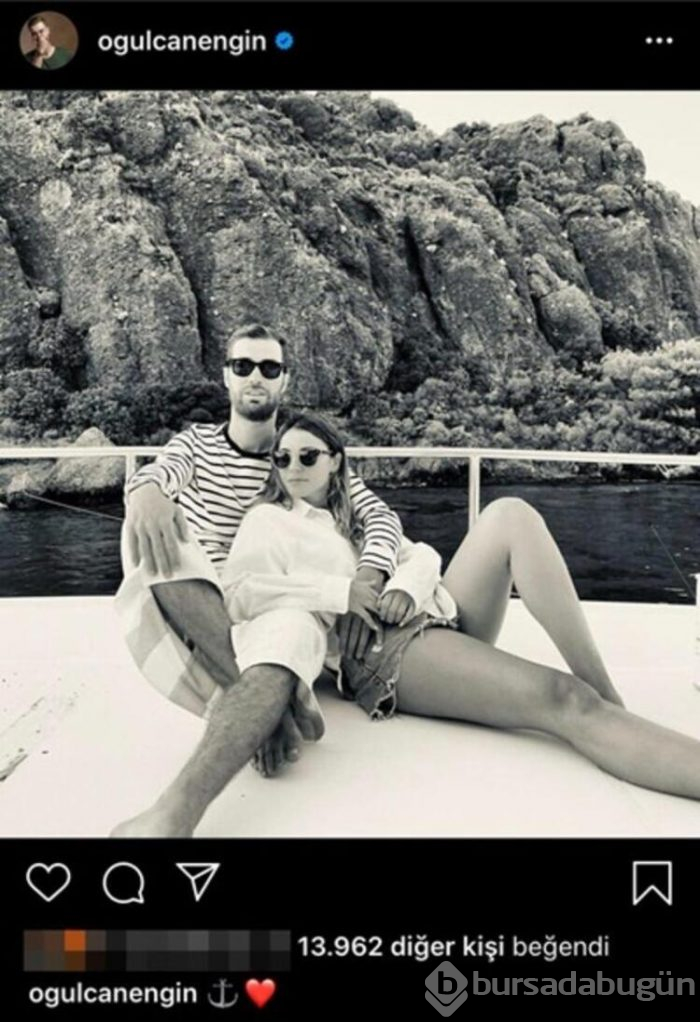 Oğulcan Engin ve Ezgi Eyüboğlu'nun aşk pozu