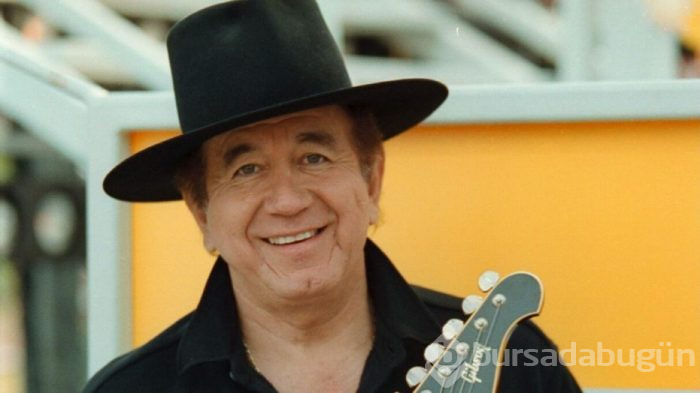 Ünlü müzisyen Trini Lopez coronadan hayatını kaybetti
