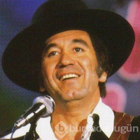 Ünlü müzisyen Trini Lopez coronadan hayatını kaybetti