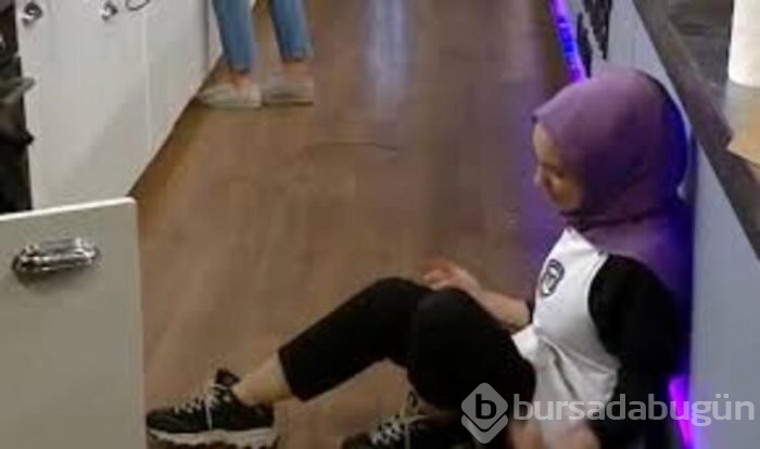 MasterChef'te hata yapan Büşra gözyaşlarına boğuldu