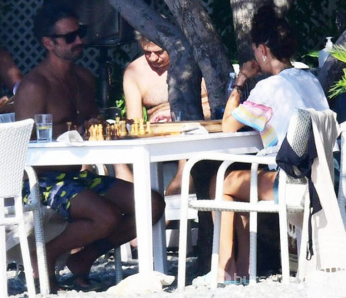 Özge Özpirinçci ile Burak Yamantürk'ün Marmaris tatili