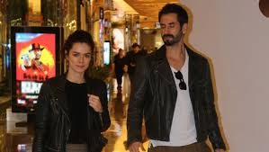 Özge Özpirinçci ile Burak Yamantürk'ün Marmaris tatili