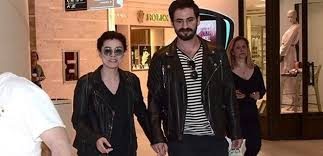 Özge Özpirinçci ile Burak Yamantürk'ün Marmaris tatili